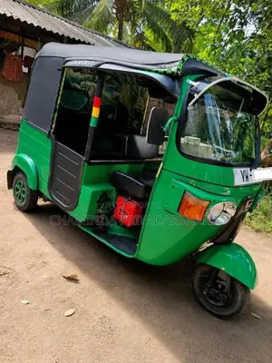 Bajaj 4 Stroke 2012 Three Wheel (Used)