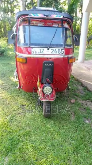 Bajaj RE 2004 Three Wheel (Used)