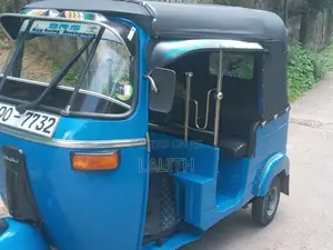 Bajaj 4 Stroke 2008 Three Wheel (Used)