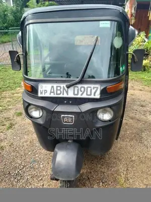 Bajaj 4 stroke 2016 Three Wheel (Used)