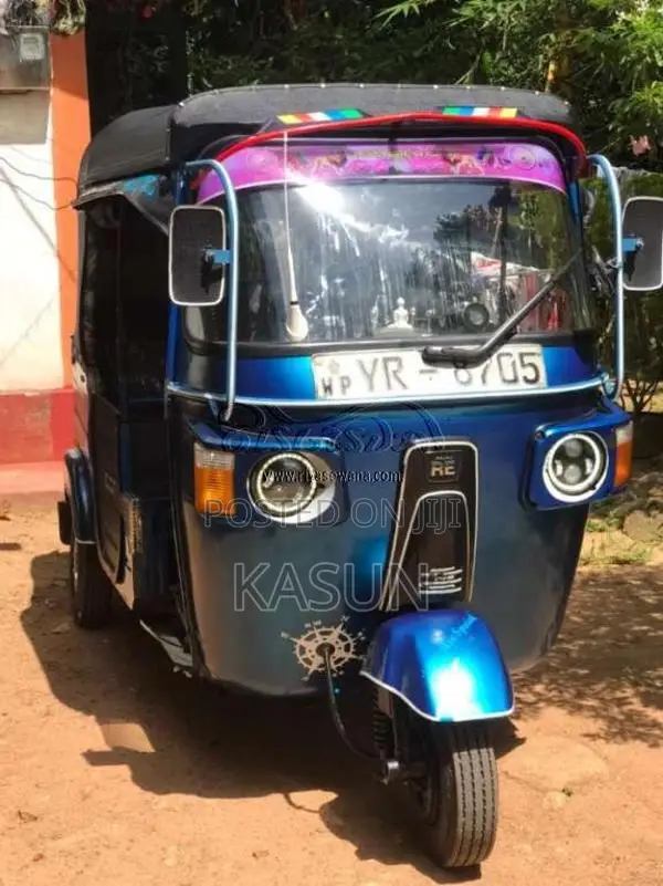 Bajaj 4 Stroke 2011 Three Wheel (Used)