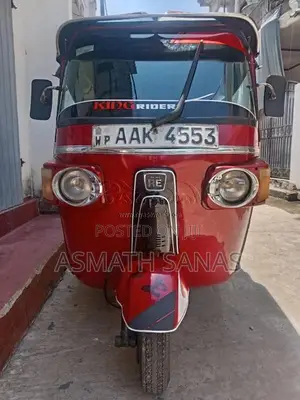Bajaj RE 2013 Three Wheel (Used)