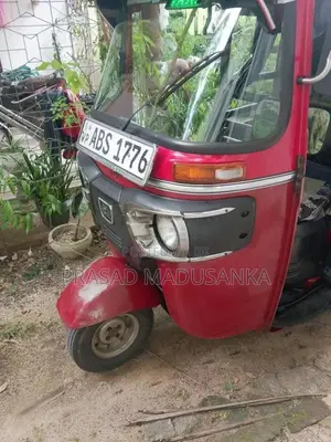 Bajaj 4 Stroke 2019 Three Wheel (Used)