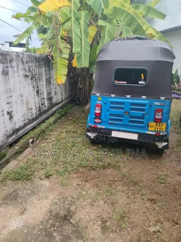 Bajaj RE 2014 Three Wheel (Used)