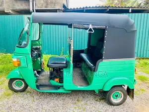 Bajaj RE 205 2012 Three Wheel (Used)