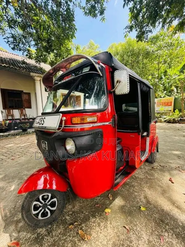 Bajaj RE 2018 Three Wheel (Used)