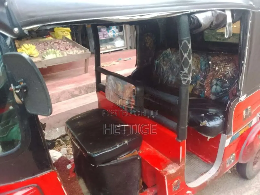 Bajaj RE 4 Stroke 2012 Three Wheel (Used)