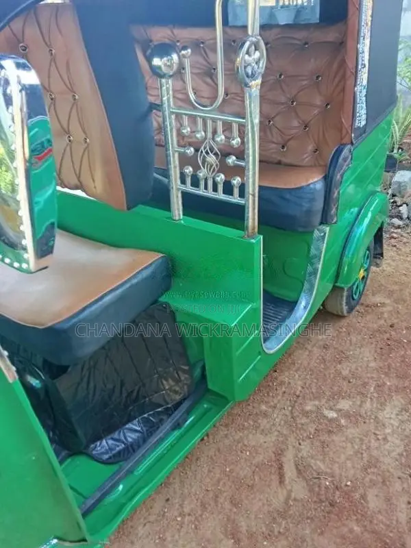 Bajaj RE 4 Stroke 2013 Three Wheel (Used)