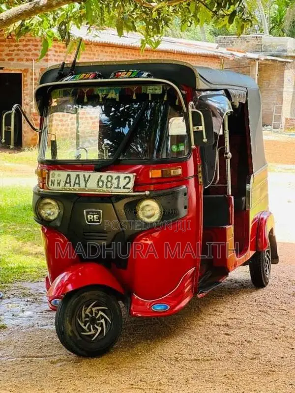 Bajaj 2 Stroke 2015 Three Wheel (Used)