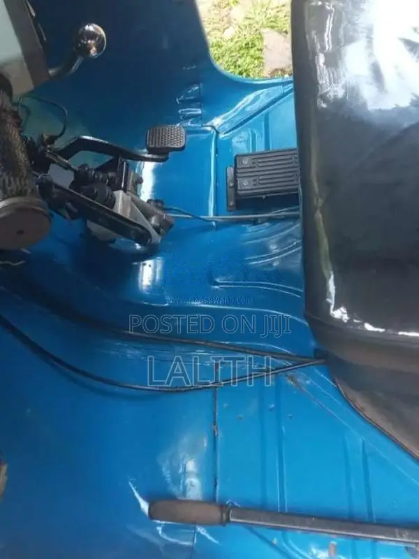 Bajaj 4 Stroke 2008 Three Wheel (Used)