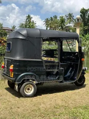 Bajaj RE 2 Stroke 1998 Three Wheel (Used)