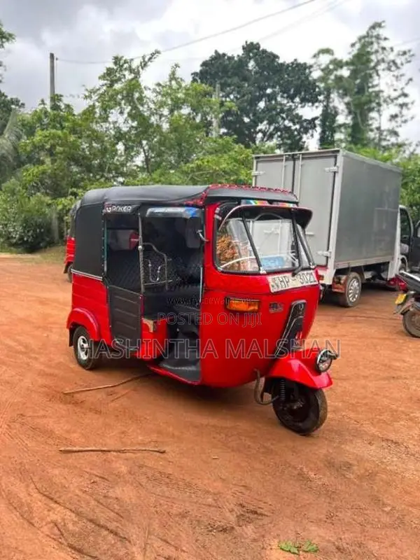 Bajaj 2 Stroke 2003 Three Wheel (Used)
