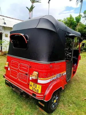 Bajaj 4 stroke 2012 Three Wheel (Used)