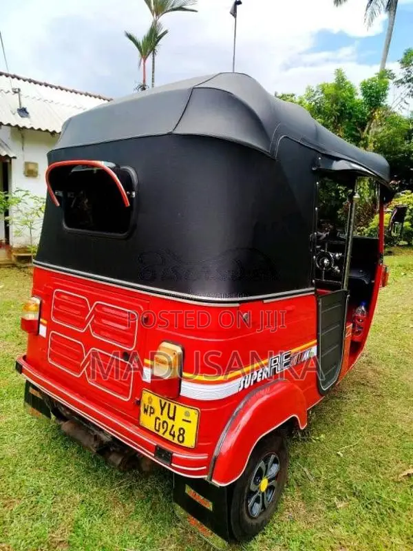 Bajaj 4 stroke 2012 Three Wheel (Used)