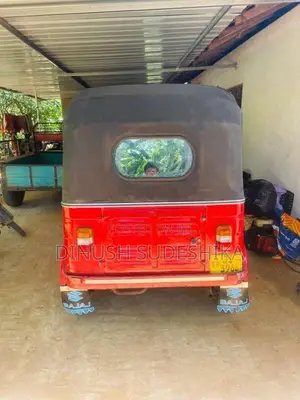 Bajaj 2 Stroke 2004 Three Wheel (Used)