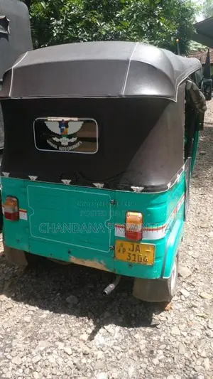 Bajaj RE 2004 Three Wheel (Used)