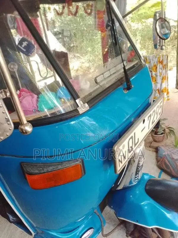 Bajaj RE 2008 Three Wheel (Used)