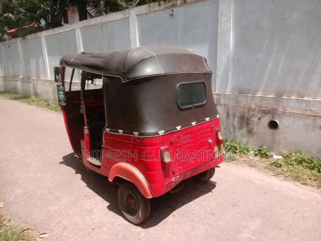 Bajaj 2 stroke 2001 Three Wheel (Used)