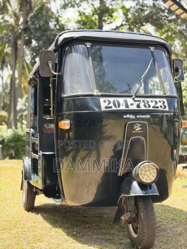 Bajaj RE 2 Stroke 1998 Three Wheel (Used)