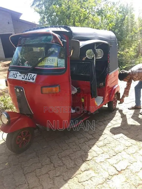 Bajaj 2 Stroke 2003 Three Wheel (Used)