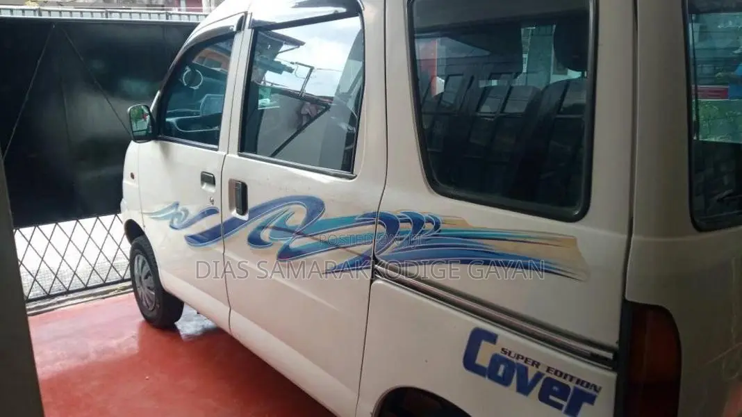 Daihatsu Hijet 2005 Van (Used)