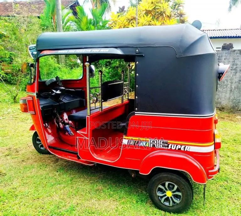 Bajaj 4 stroke 2012 Three Wheel (Used)