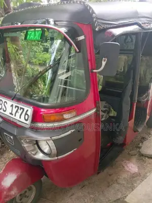 Bajaj 4 Stroke 2019 Three Wheel (Used)