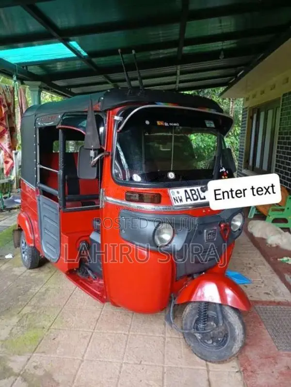 Bajaj 4 Stroke 2016 Three Wheel (Used)