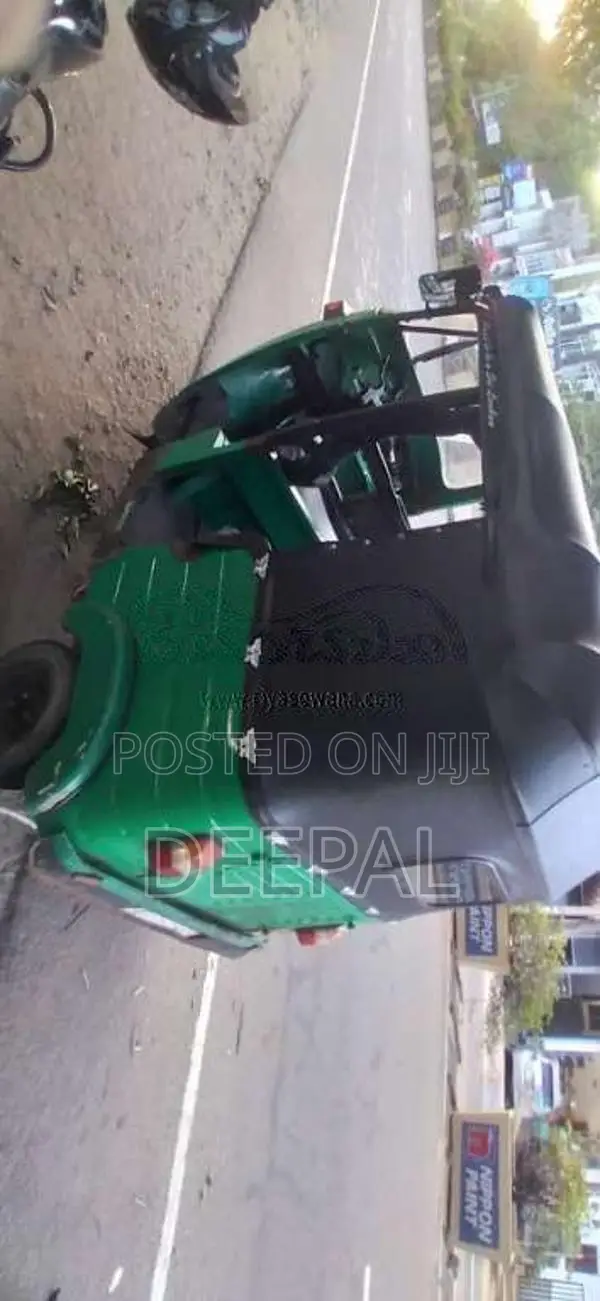 Bajaj 2 Stroke 2006 Three Wheel (Used)