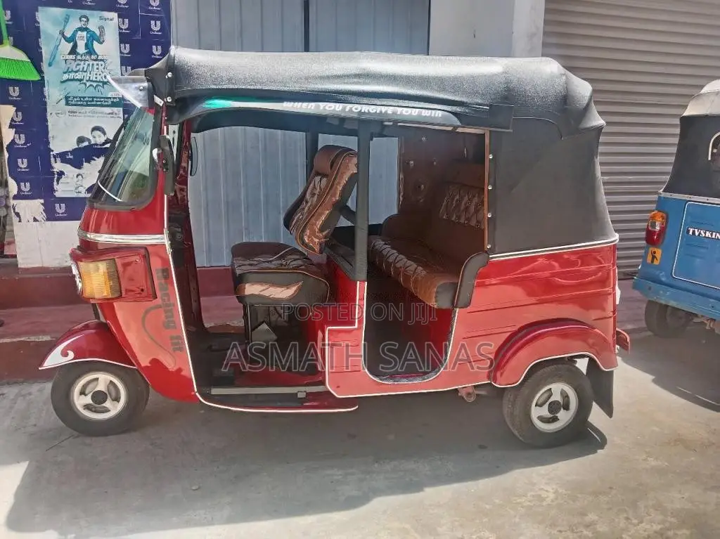 Bajaj RE 2013 Three Wheel (Used)