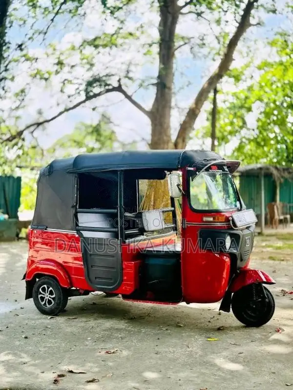 Bajaj RE 2018 Three Wheel (Used)