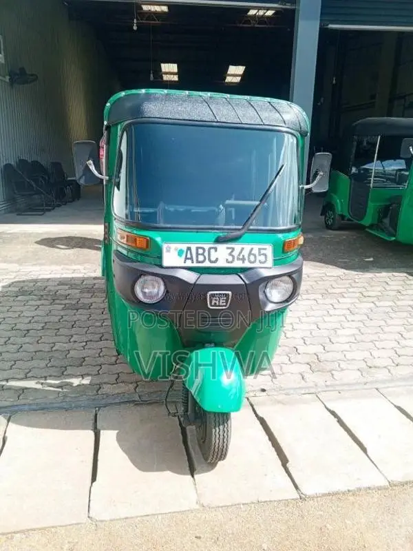 Bajaj RE 2015 Three Wheel (Used)