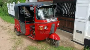 Bajaj RE 2010 Three Wheel (Used)