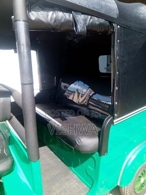 Bajaj RE 2015 Three Wheel (Used)