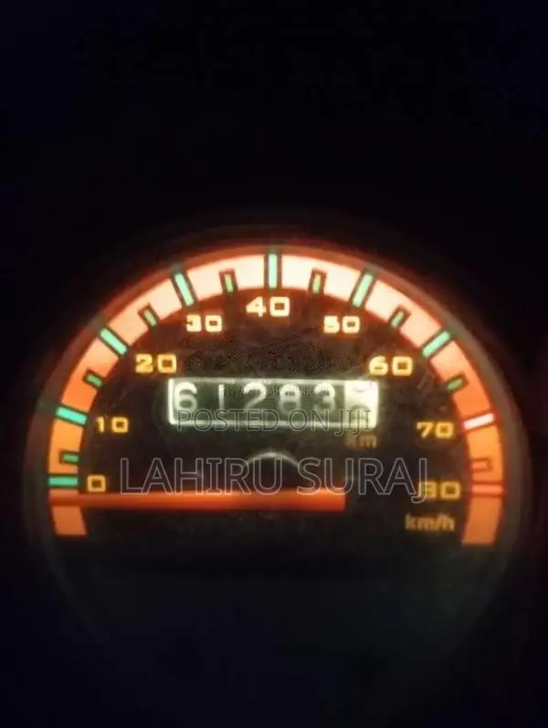 Bajaj 4 Stroke 2016 Three Wheel (Used)