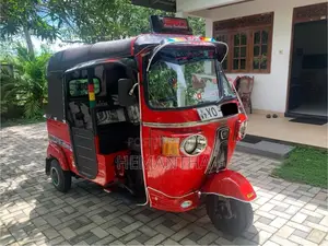 Bajaj 4 Stroke 2011 Three Wheel (Used)