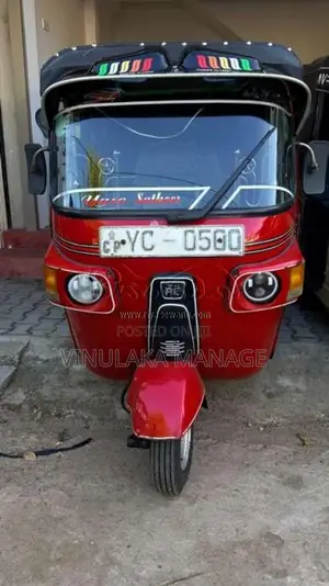 Bajaj 4 Stroke 2010 Three Wheel (Used)