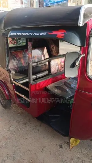 Bajaj 2 stroke 2006 Three Wheel (Used)