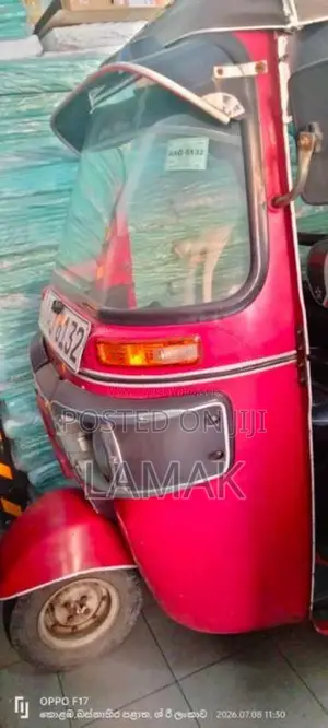 Bajaj RE 2014 Three Wheel (Used)