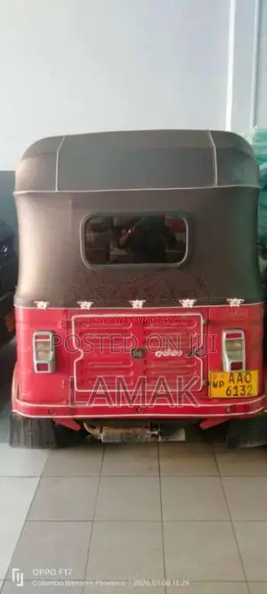Bajaj RE 2014 Three Wheel (Used)