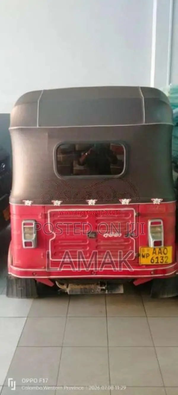 Bajaj RE 2014 Three Wheel (Used)