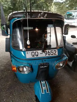 Bajaj 4 Stroke 2009 Three Wheel (Used)