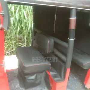Bajaj 4 Stroke 2010 Three Wheel (Used)
