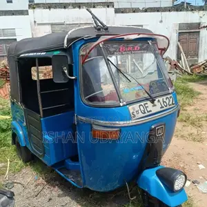 Bajaj 2 Stroke 2006 Three Wheel (Used)