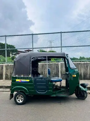 Bajaj RE 2 Stroke 1998 Three Wheel (Used)