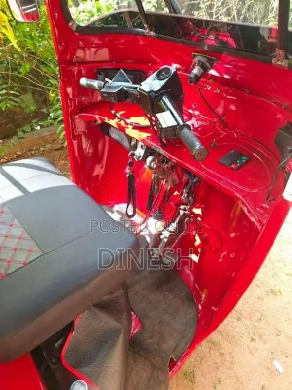 Bajaj 4 Stroke 2008 Three Wheel (Used)
