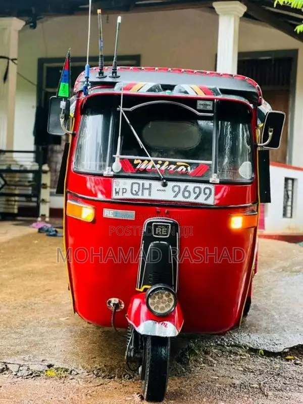 Bajaj 2 Stroke 2006 Three Wheel (Used)