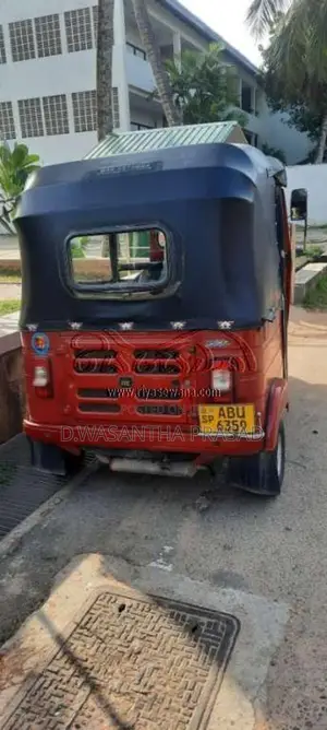 Bajaj RE 2020 Three Wheel (Used)