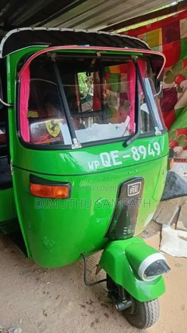 Bajaj 2 Stroke 2006 Three Wheel (Used)