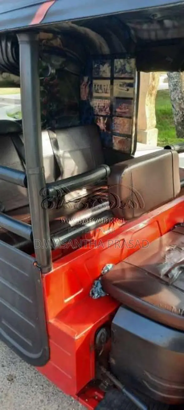 Bajaj RE 2020 Three Wheel (Used)